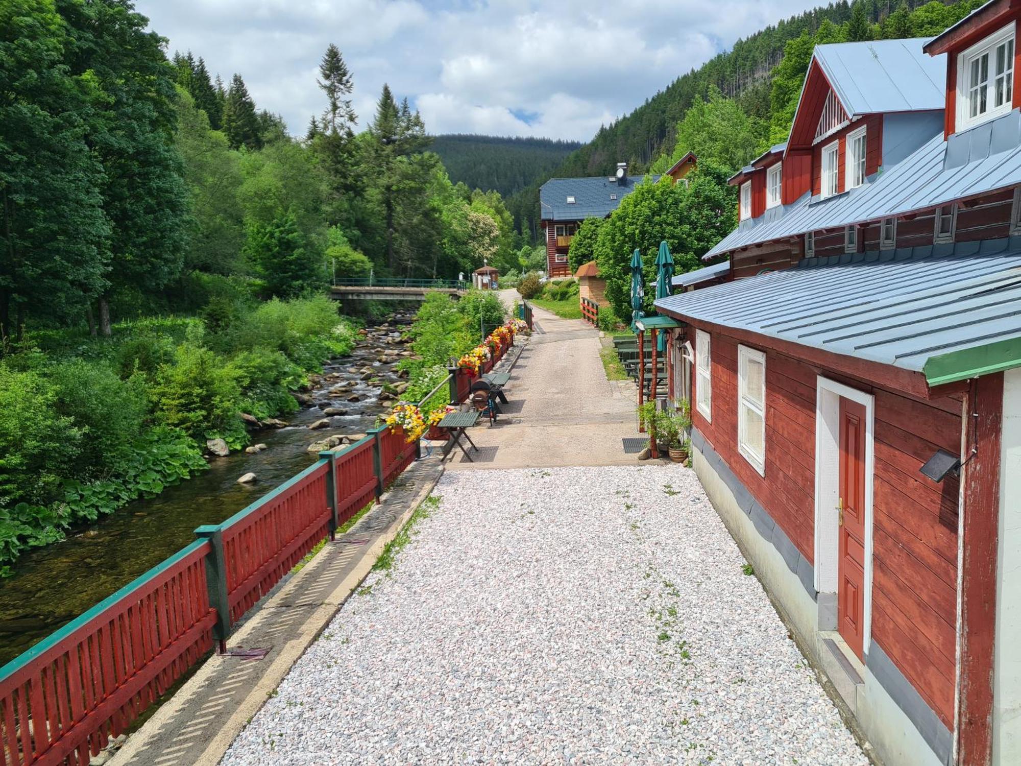 Pension Modra Hvezda Dolni Mala Upa Exterior photo